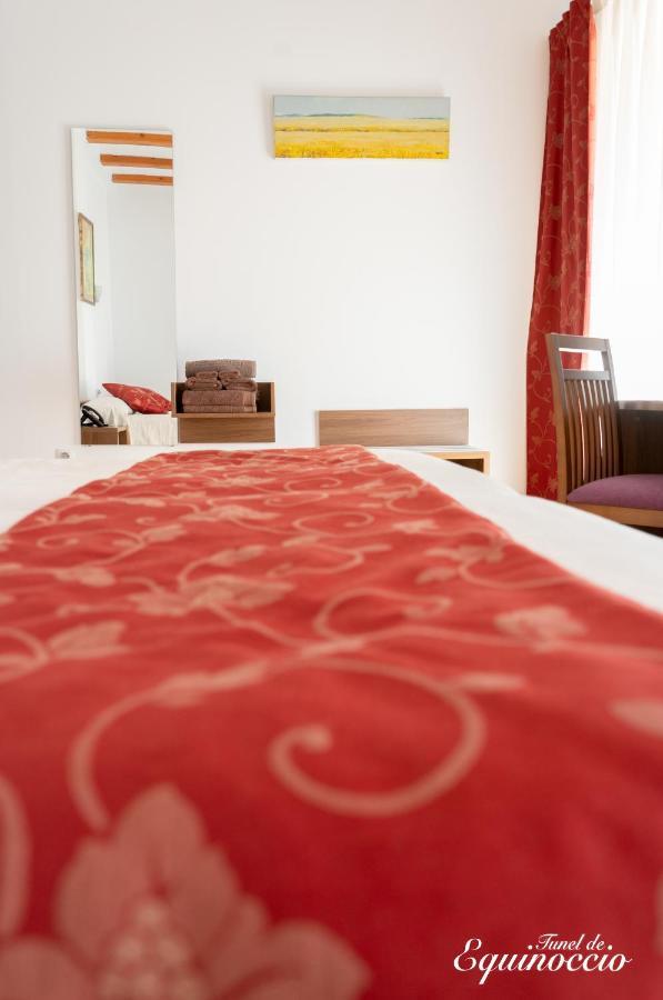 Hotel Baron Andilla Valdealgorfa Exteriér fotografie