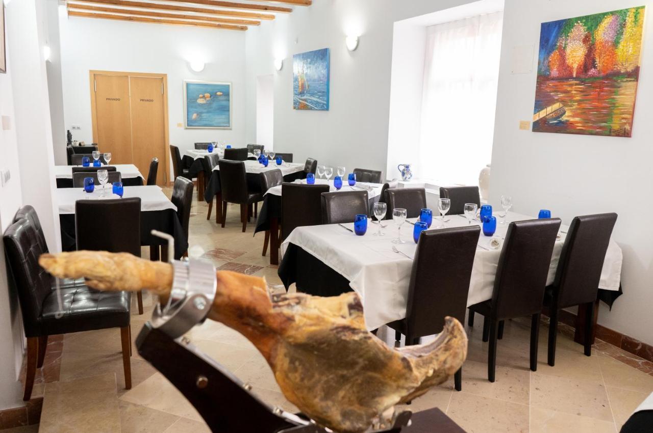 Hotel Baron Andilla Valdealgorfa Exteriér fotografie